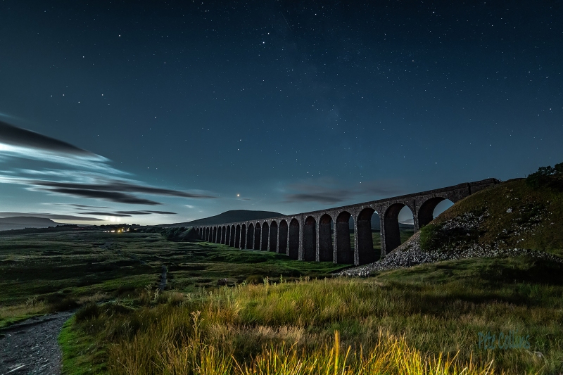 Moonlit Ribblehead (& Mars over Park Fell)